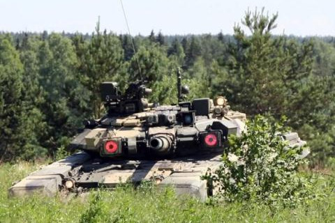 Tăng T-90A. bang xep hang moi t 90a dung ngoi dau