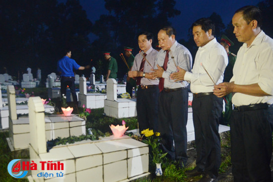 tuoi tre thanh kinh thap nen tri an cac anh hung liet sy