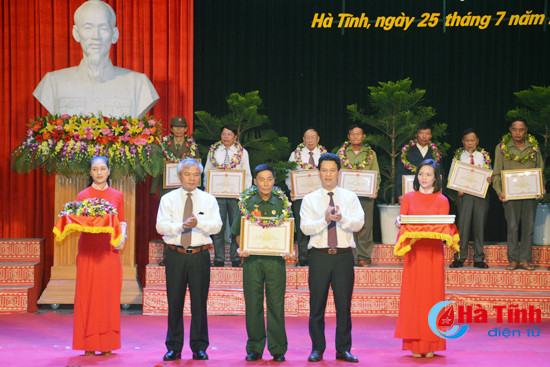 ha tinh long trong ky niem 70 nam ngay thuong binh liet sy