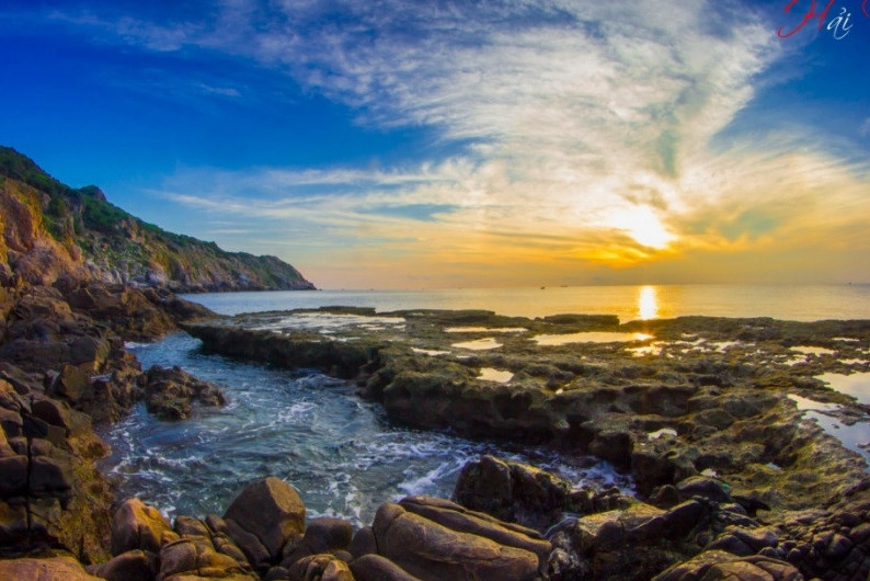 bien troi moi mien to quoc trong anh du thi dau an viet nam