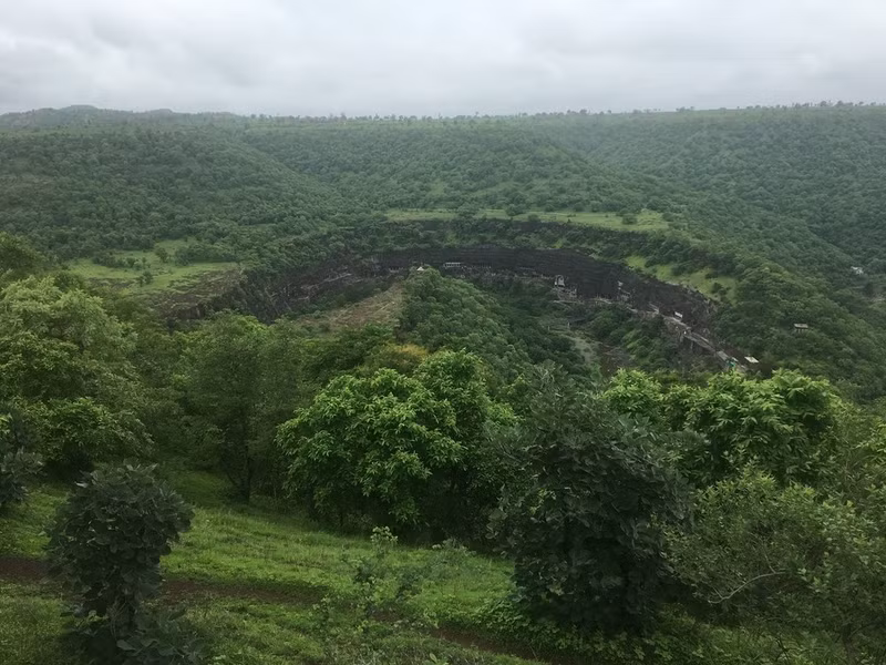 hang da ke cau chuyen nghin nam giua rung xanh an do