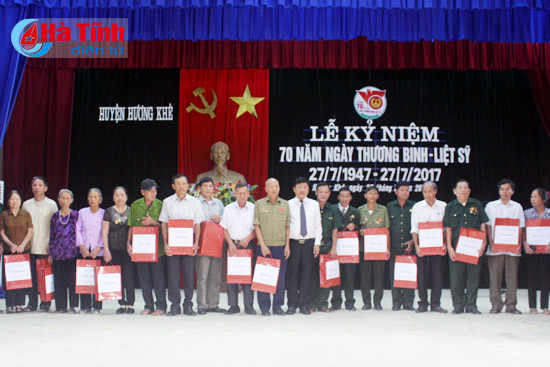 trang trong ky niem ngay thuong binh liet sy tai cac dia phuong don vi