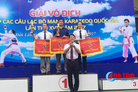 giai cac clb manh karatedo quoc gia ha tinh nhat toan doan lua tuoi 12 14