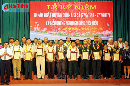 trang trong ky niem ngay thuong binh liet sy tai cac dia phuong don vi
