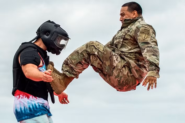 cac quan chung trong quan doi my qua loat 12 anh an tuong