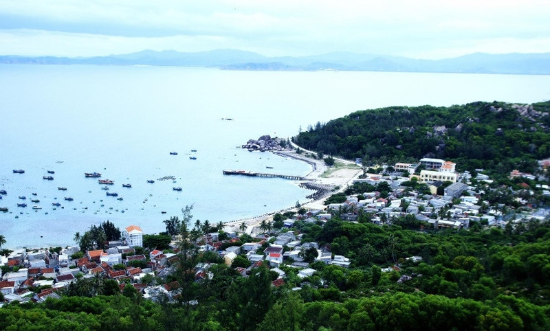 bien troi moi mien to quoc trong anh du thi dau an viet nam