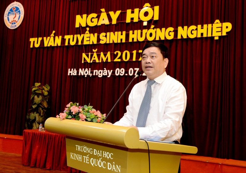 dieu dac biet ve 15 thanh vien to tu van kinh te cua thu tuong