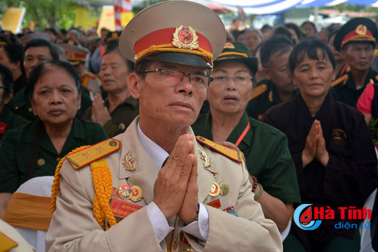 dai le cau sieu cac anh hung liet sy nguoi co cong o nga ba dong loc