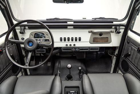 fj40 land cruiser xe phuot co dien toyota thoi hien dai