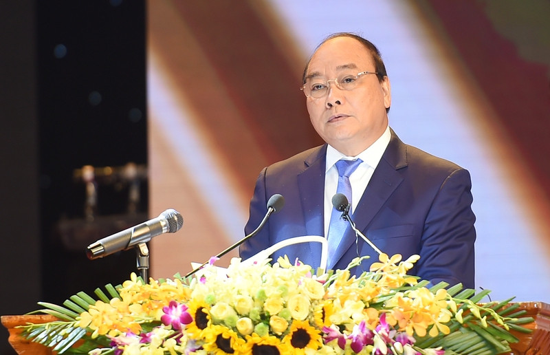 Thủ tướng Nguyễn Xuân Phúc: "Với những hy sinh, mất mát to lớn không gì bù đắp được, chúng ta càng thấm thía giá trị của độc lập, tự do, của hòa bình, thống nhất Tổ quốc". Ảnh: VGP/Quang Hiếu thu tuong chung ta nguyen song xung dang voi nhung cong hien hy sinh cua dong chi dong bao