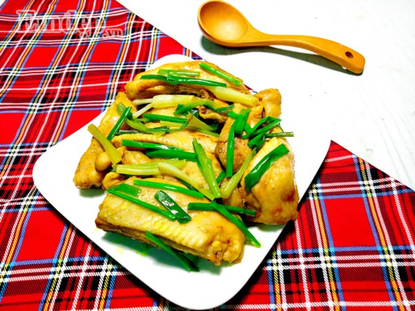 Gà hấp hành ngọt nước thơm lừng mà chẳng bị ngán