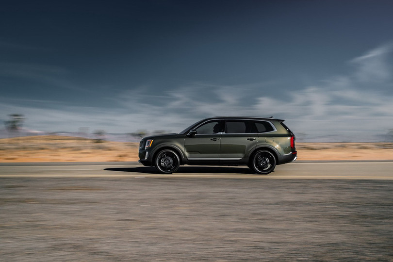 SUV “hạng sang” Kia Telluride chốt giá ngang Ford Explorer