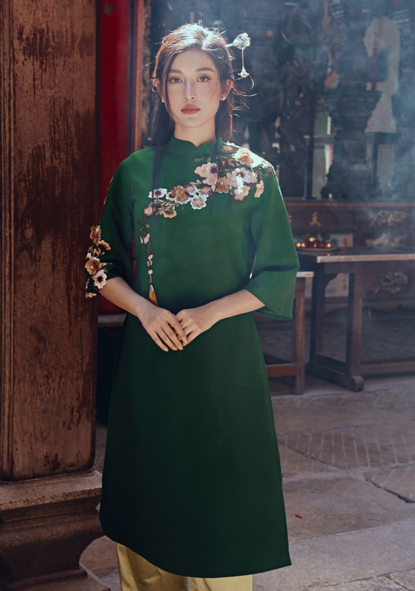 Mỹ nhân Việt đa phong cách với áo dài xuân Kỷ Hợi