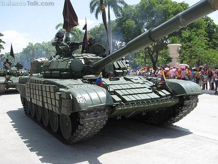 284 “hổ thép” T-72B1V sẽ chặn đứng đà tiến, nếu Mỹ và Colombia tấn công Venezuela?
