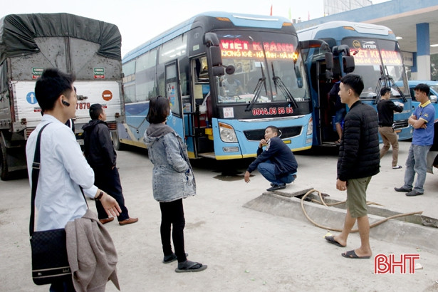 Tài xế nhà xe Việt Khánh tố ông chủ không trả lương