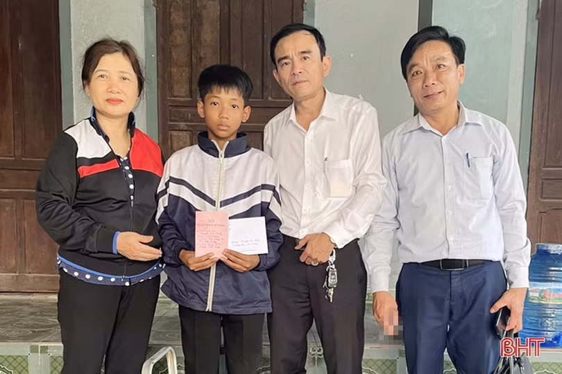 Nhận đỡ đầu trẻ mồ côi khó khăn - mô hình ý nghĩa ở Cẩm Xuyên