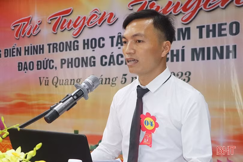 20 thí sinh Vũ Quang thi tuyên truyền điển hình học và làm theo Bác