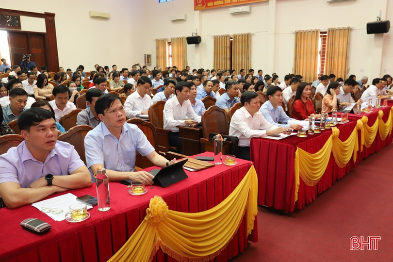 Hương Sơn tích cực đưa các nghị quyết vào cuộc sống ảnh 1 Hương Sơn tích cực đưa các nghị quyết vào cuộc sống