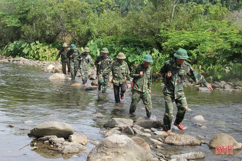 Những bước chân tuần tra trên tuyến biên giới Việt - Lào