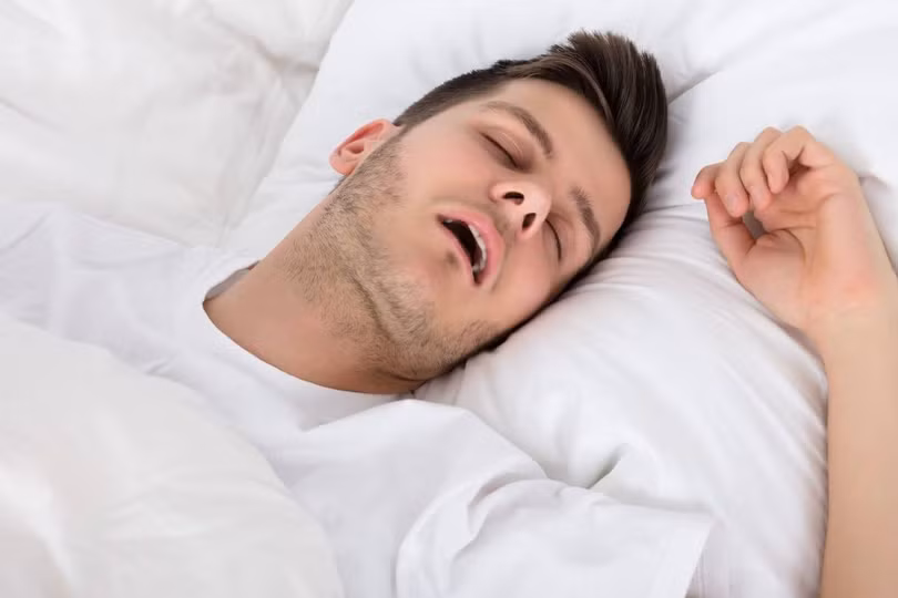 5 nguyên nhân ngủ điều hòa bị đau họng, nghẹt mũi