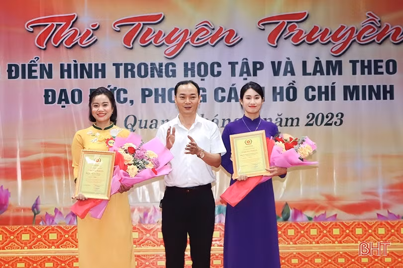 20 thí sinh Vũ Quang thi tuyên truyền điển hình học và làm theo Bác