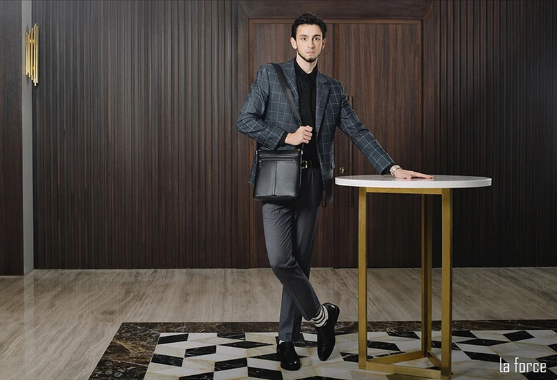 Túi da đựng iPad LaForce: Phụ kiện không thể thiếu cho những người yêu công nghệ