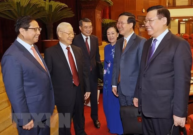 Nỗ lực hơn nữa nhằm thực hiện thắng lợi Nghị quyết Đại hội XIII