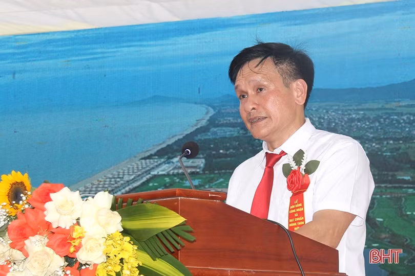 Xuân Thành đón bằng công nhận xã đạt chuẩn nông thôn mới kiểu mẫu