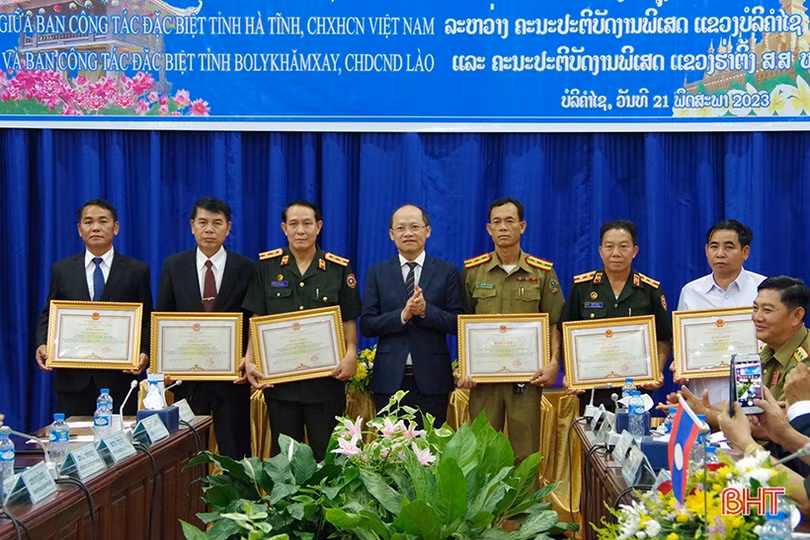 Hà Tĩnh và Bolikhămxay tiếp tục phối hợp tìm kiếm hài cốt liệt sỹ quân tình nguyện Việt Nam