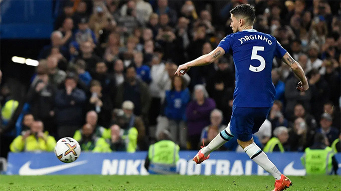 Chelsea 1-1 Man United: Casemiro ghi bàn phút bù giờ giành về 1 điểm cho Quỷ đỏ