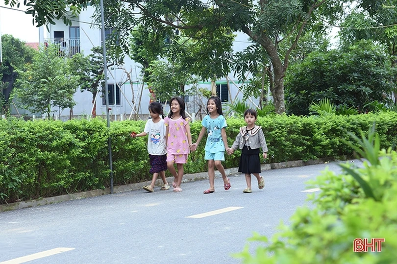 Thăm thôn Tam Đồng - nơi thí điểm xây dựng khu dân cư NTM thông minh của Hà Tĩnh