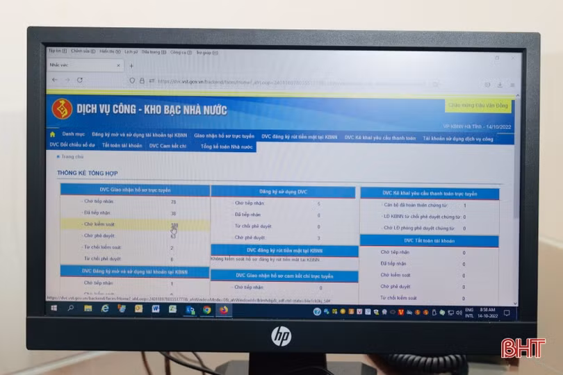 Kho bạc Nhà nước Hà Tĩnh chú trọng sự hài lòng của khách hàng