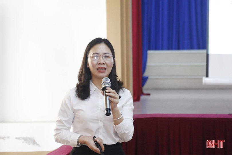 Nâng cao kiến thức về chuyển đổi số cho cán bộ HTX ở Can Lộc