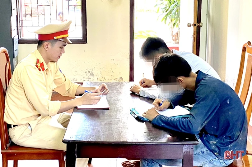 Xử lý 45 trường hợp học sinh vi phạm an toàn giao thông ở TX Hồng Lĩnh