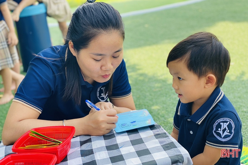 Món quà học sinh Trường Mầm non Trung Kiên tặng mẹ