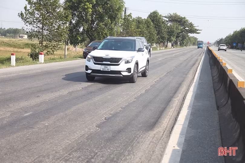 Do đâu việc khắc phục hư hỏng quốc lộ 1 qua Hà Tĩnh chậm trễ?!