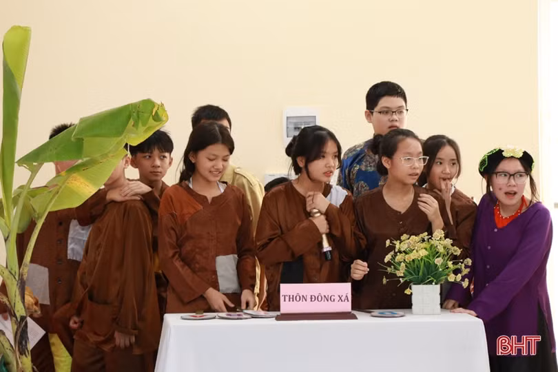 Học sinh iSchool Hà Tĩnh hào hứng trải nghiệm “Hình ảnh người nông dân trong Văn học Việt Nam”