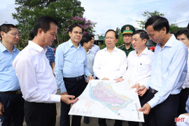 Lãnh đạo Hà Tĩnh kiểm tra khu kinh tế Cầu Treo và một số dự án tại Hương Sơn