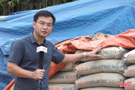 Vì sao hàng trăm tấn xi măng xây dựng NTM ở Hương Khê hư hỏng, lãng phí?