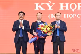 Danh sách chủ tịch, phó chủ tịch khóa mới của 31 tỉnh, thành