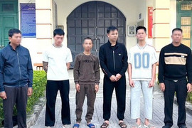 Vào quán cafe bi-a “xóc đĩa” ăn tiền