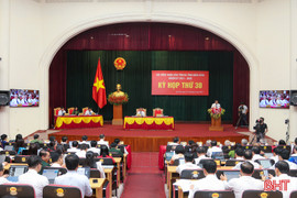 Khai mạc trọng thể Kỳ họp thứ 30, HĐND tỉnh Hà Tĩnh