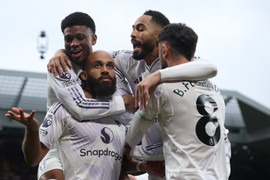 MU lần đầu thắng Liverpool tại Anfield sau 9 năm