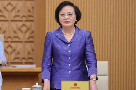 Báo cáo Bộ Chính trị việc điều chỉnh lương và phụ cấp ngay trong tháng 9