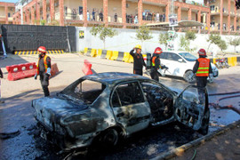 Đánh bom tự sát ở thủ đô Pakistan, 12 người thiệt mạng