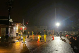 Nghi án em rể ném mìn vào nhà anh vợ, 11 người nhập viện cấp cứu