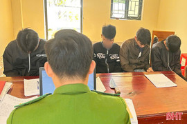 Ngăn chặn 2 nhóm học sinh mang hung khí giải quyết mâu thuẫn