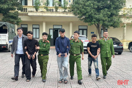 Bắt 3 đối tượng cướp tài sản trong đêm ở xã Đức Thọ