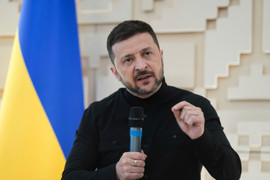 Ông Zelensky đề xuất cuộc gặp ba bên với Tổng thống Trump, Putin