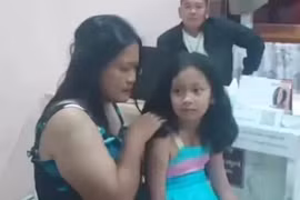 Bố mẹ lái xe đi 130km mới tá hỏa nhận ra quên con nhỏ ở trạm xăng